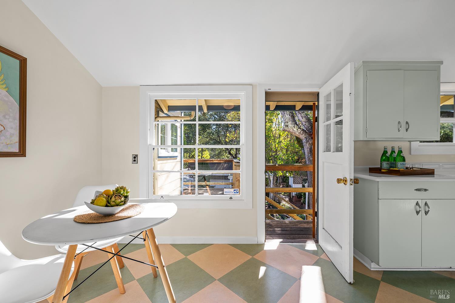 7225 Bodega Avenue Sebastopol, CA 95472 - Photo 15 of 47