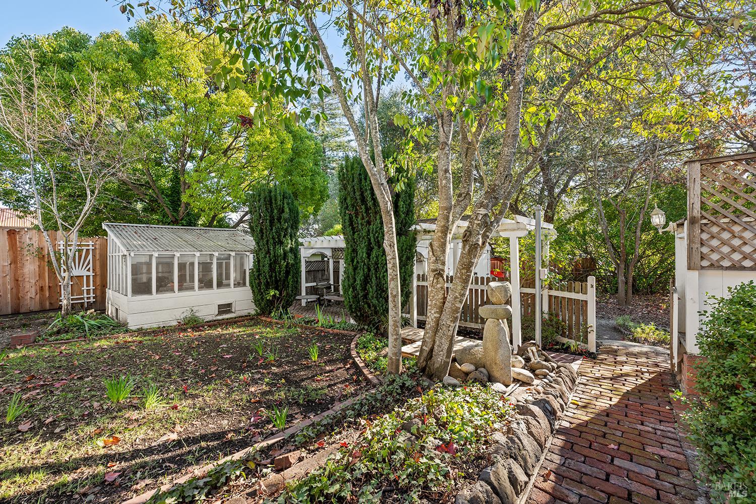 7225 Bodega Avenue Sebastopol, CA 95472 - Photo 34 of 47