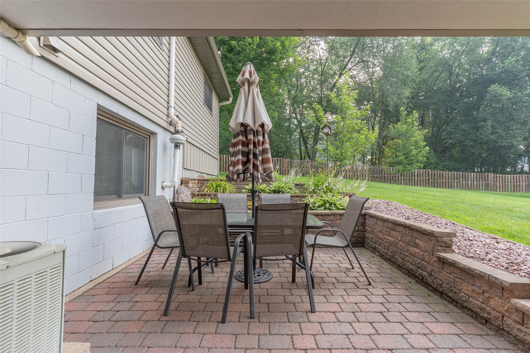 425 Drier Street Durand, WI 54736 - Photo 10 of 38