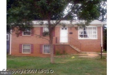 4806 Kilbane Road Woodbridge, VA 22193 - Photo 1 of 15 Exterior (Main)