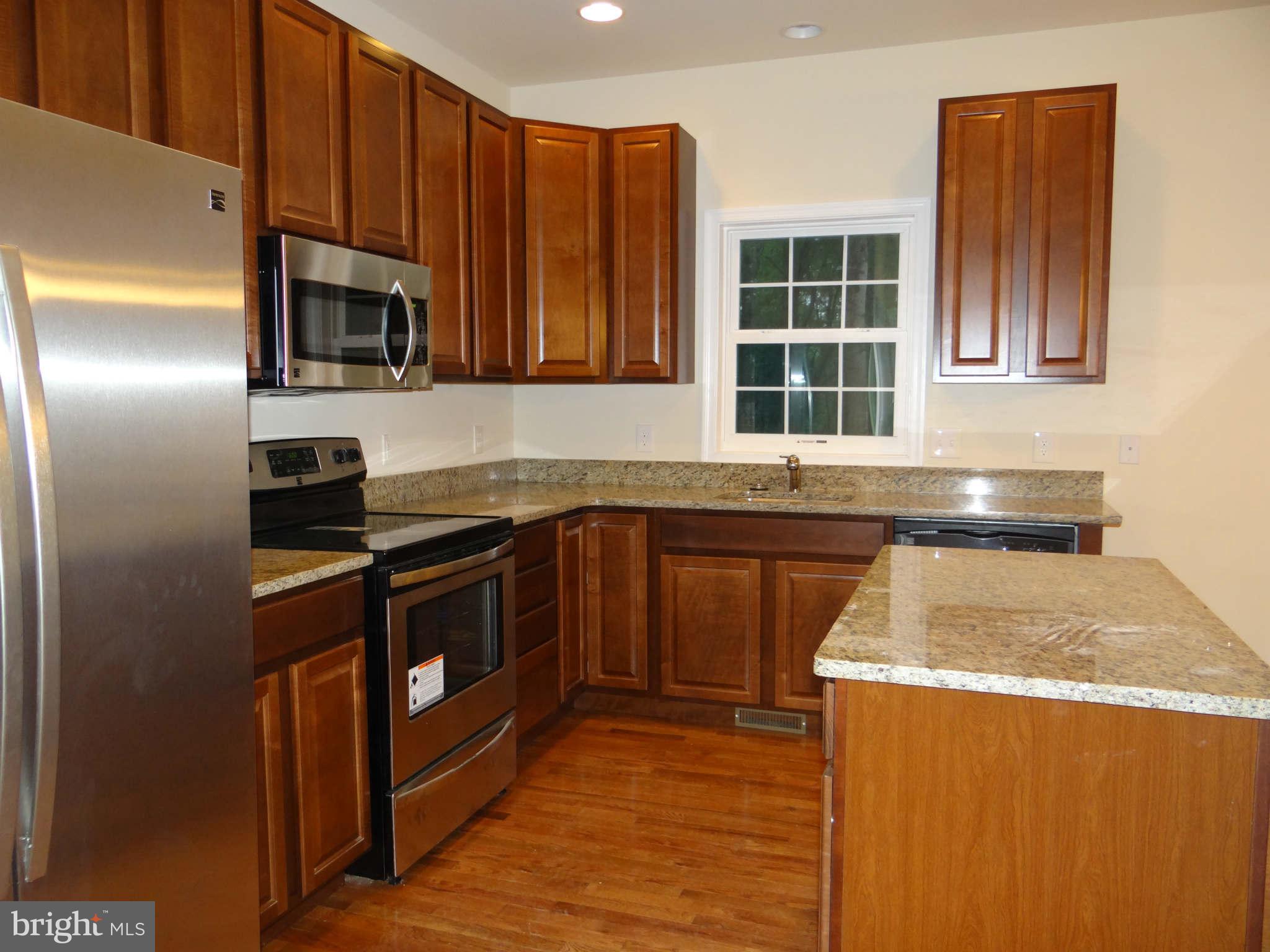 151 Kelley Road Fredericksburg, VA 22405 - Photo 10 of 30 Kitchen