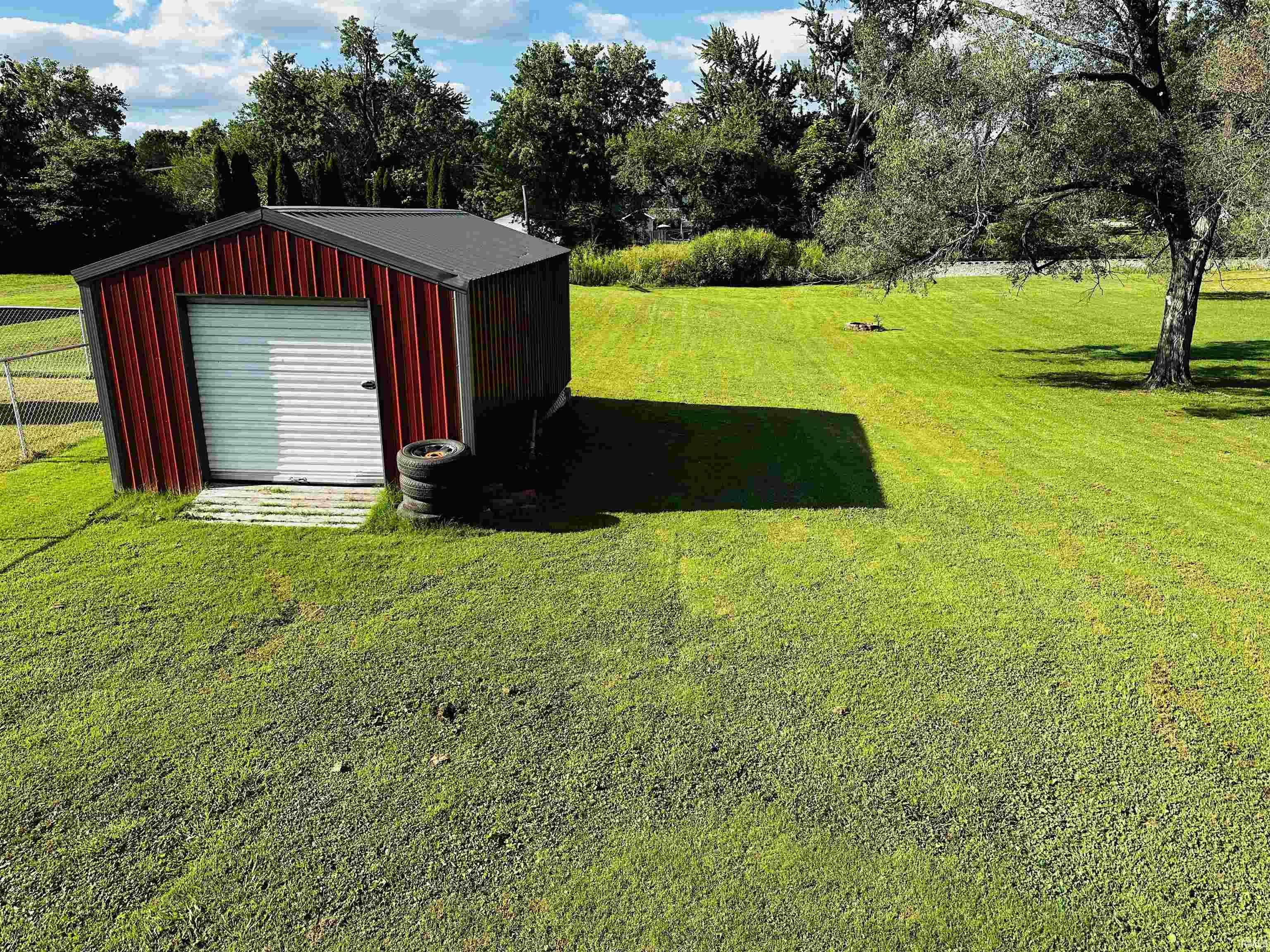 1310 State Street Washington, IN 47501 - Photo 11 of 13