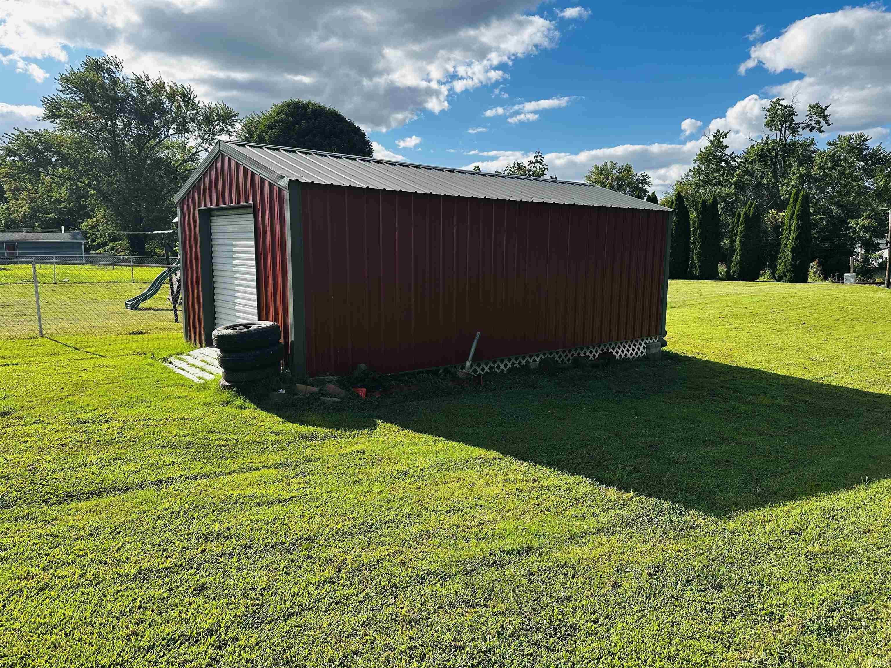 1310 State Street Washington, IN 47501 - Photo 12 of 13