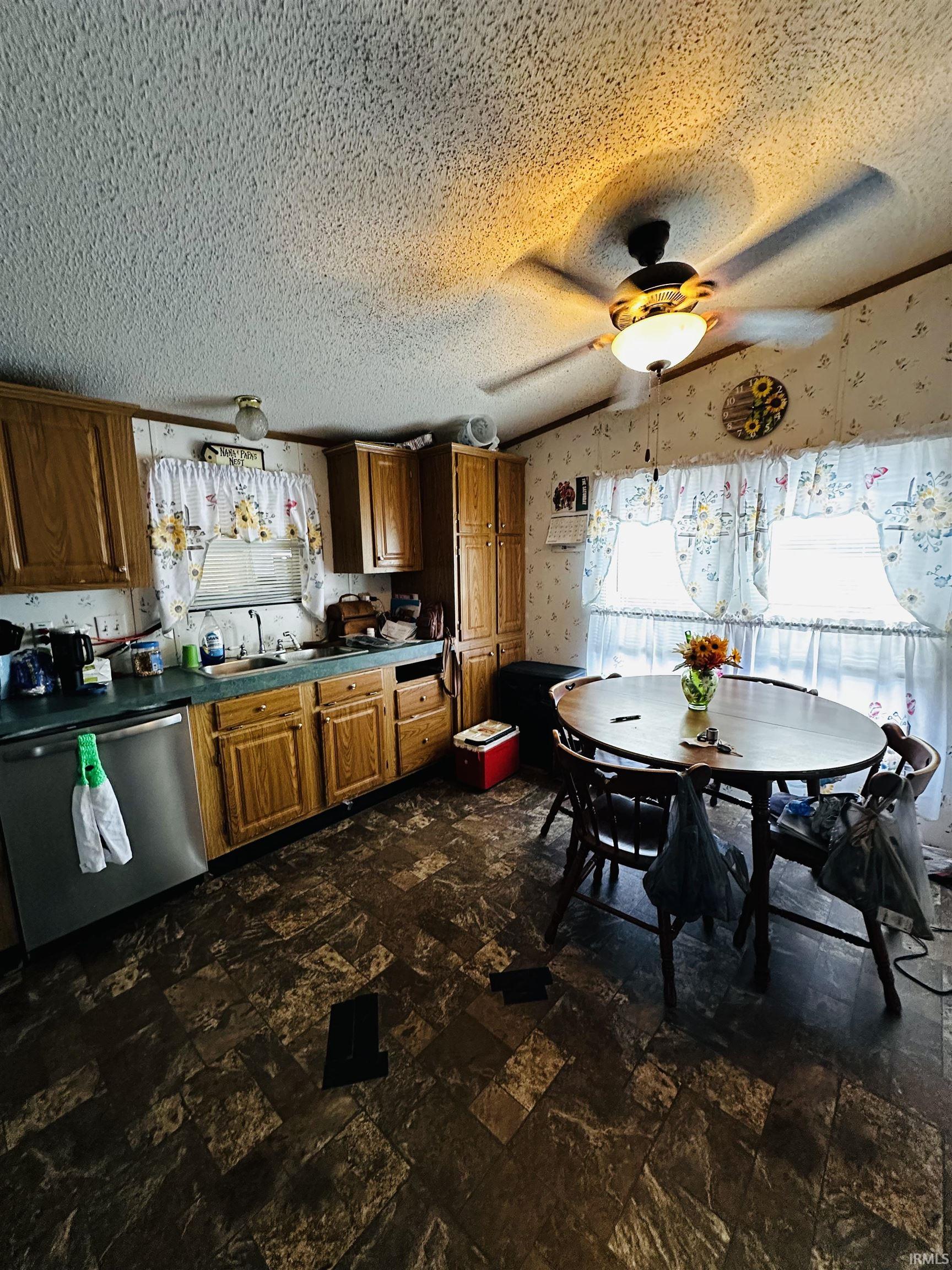 1310 State Street Washington, IN 47501 - Photo 5 of 13