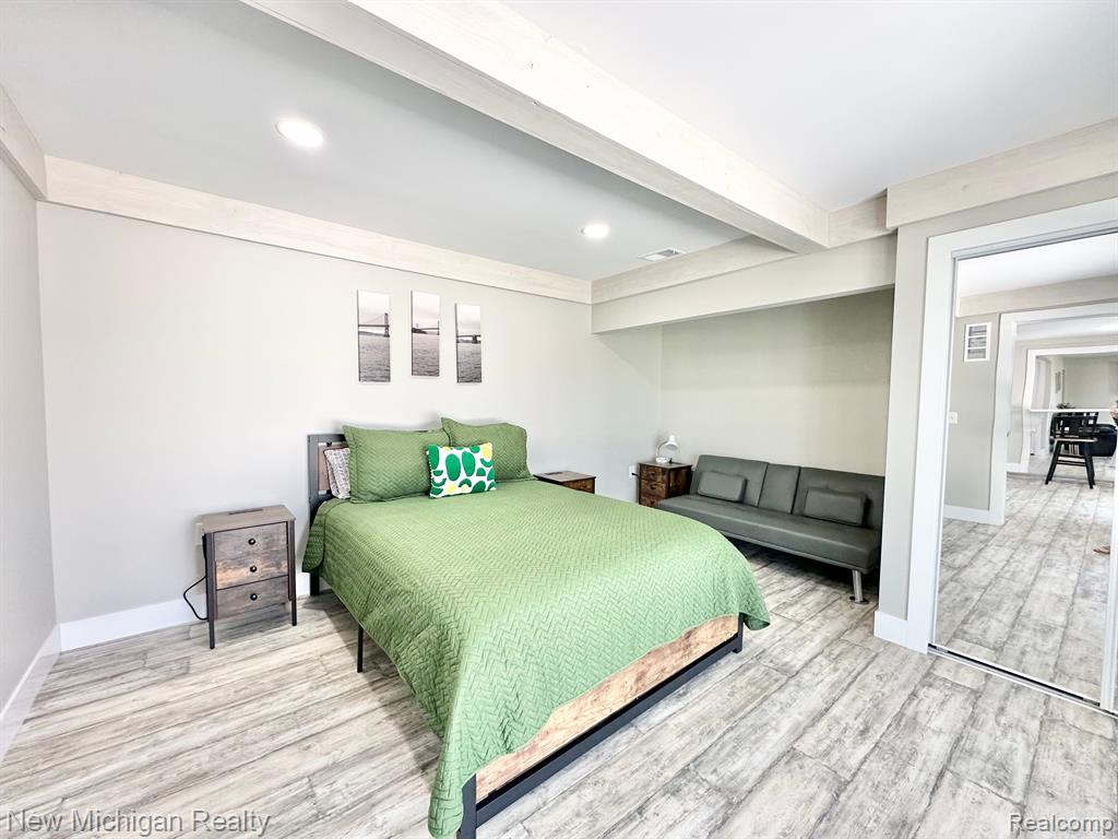 12293 Torrey Road Fenton, MI 48430 - Photo 19 of 40 Gallery Image 19