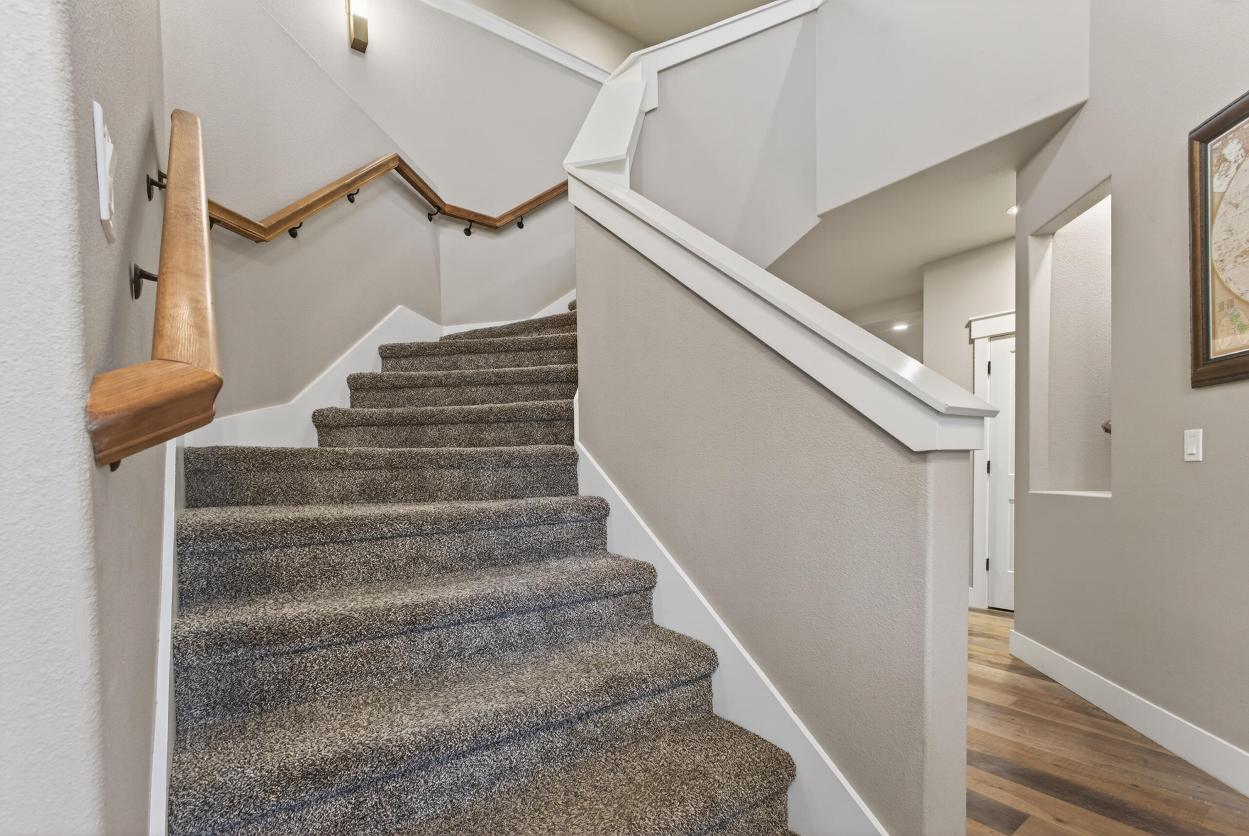 3357 Southwest 35th Street Redmond, OR 97756 - Photo 21 of 61 35th_45