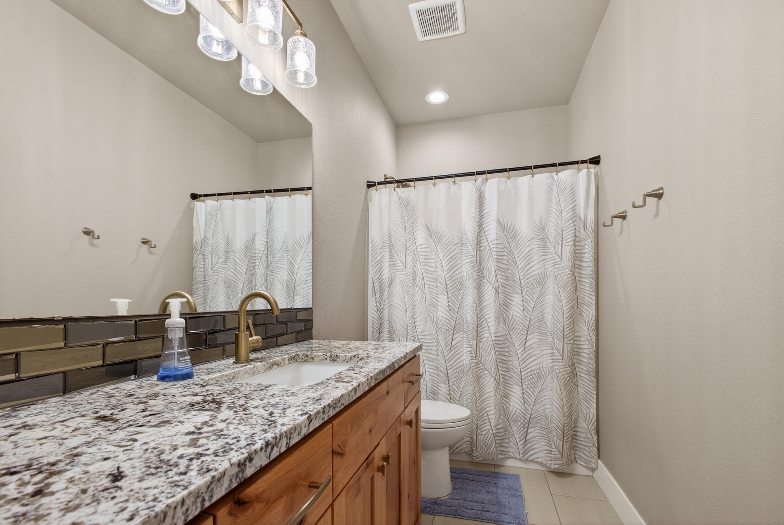 3357 Southwest 35th Street Redmond, OR 97756 - Photo 33 of 61 35th_78