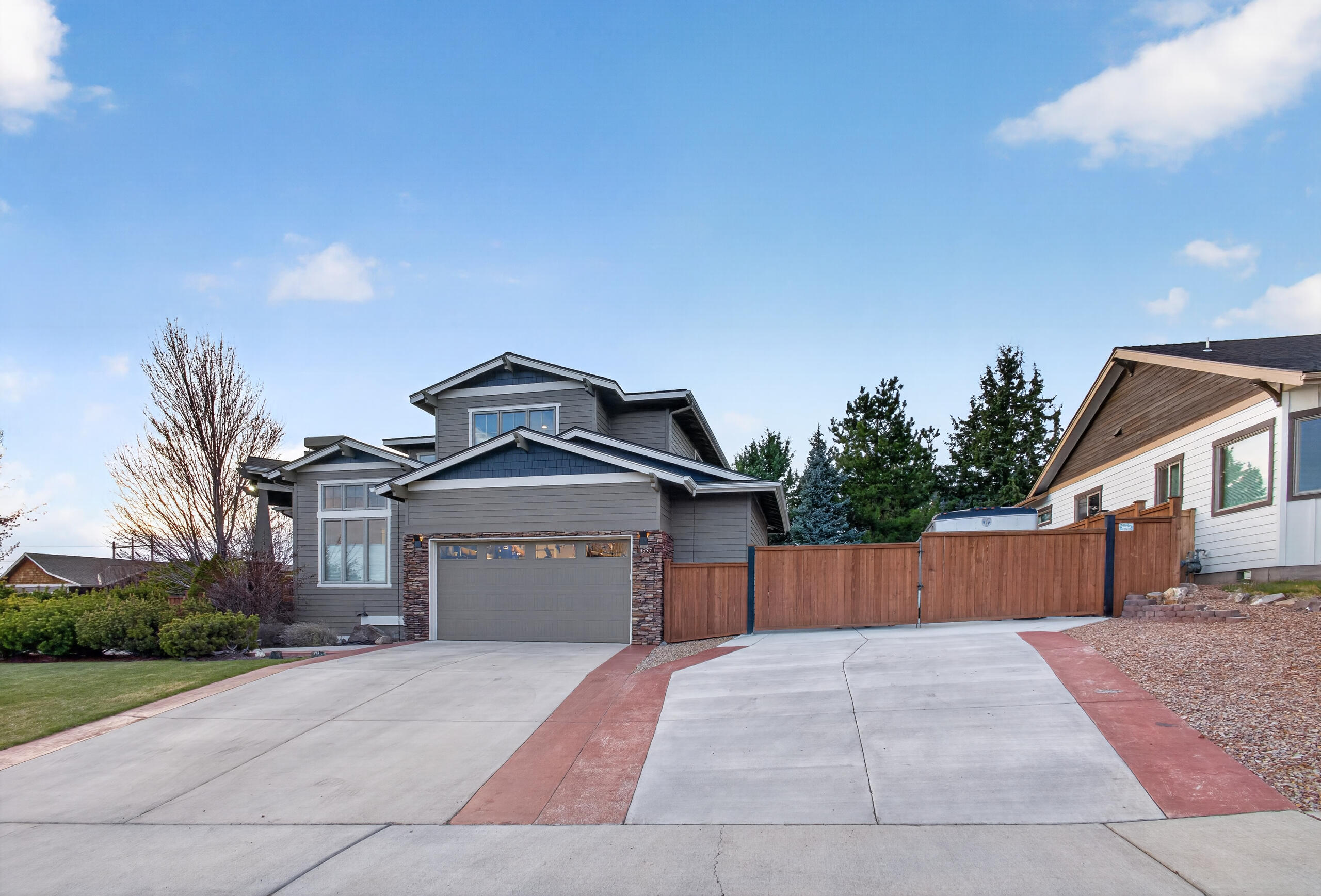 3357 Southwest 35th Street Redmond, OR 97756 - Photo 5 of 61 35th_126