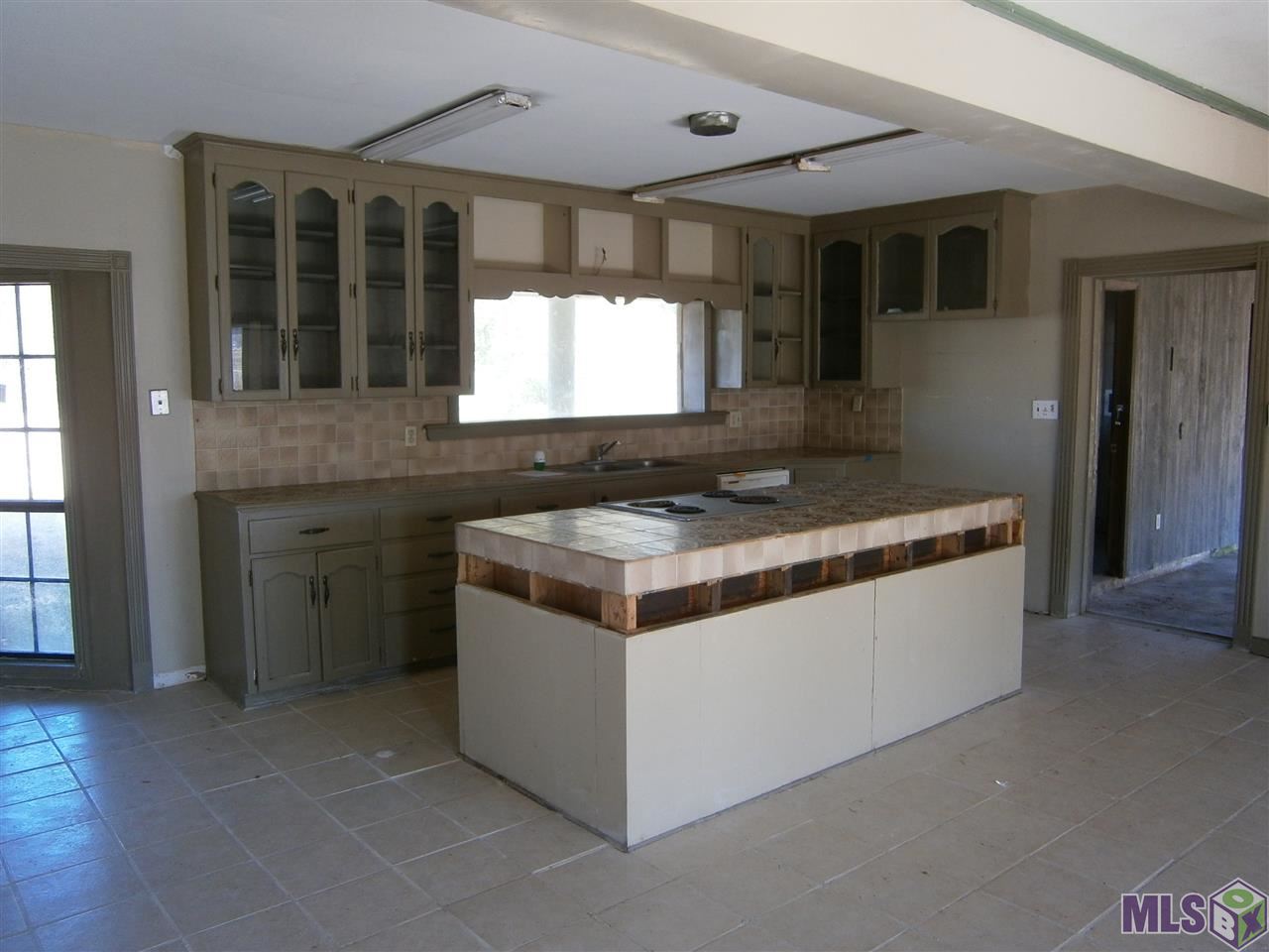 28230 Frank Ballard Road Holden, LA 70744 - Photo 6 of 13