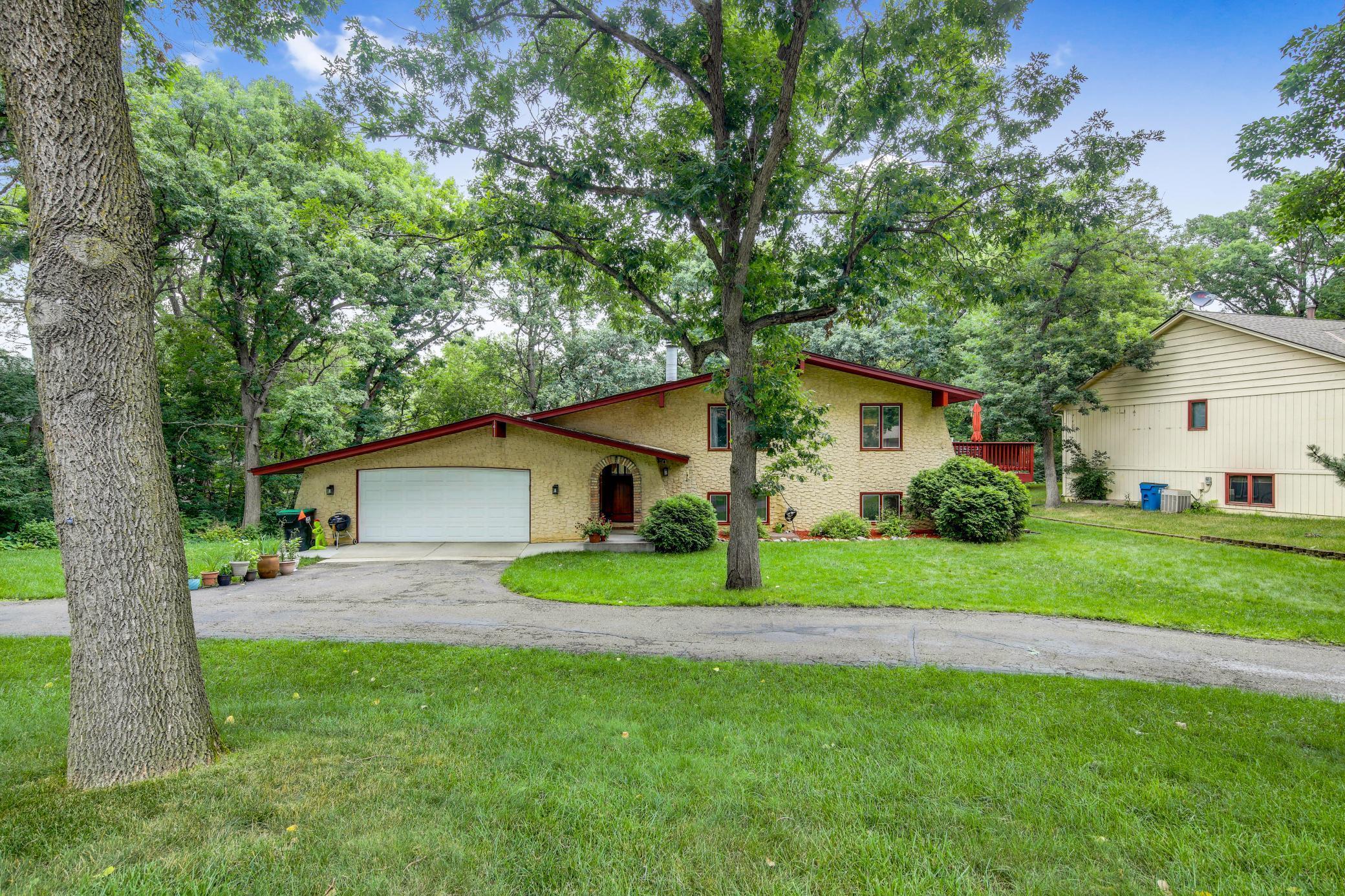 1411 West Danube Road Fridley, MN 55432 - Photo 1 of 1