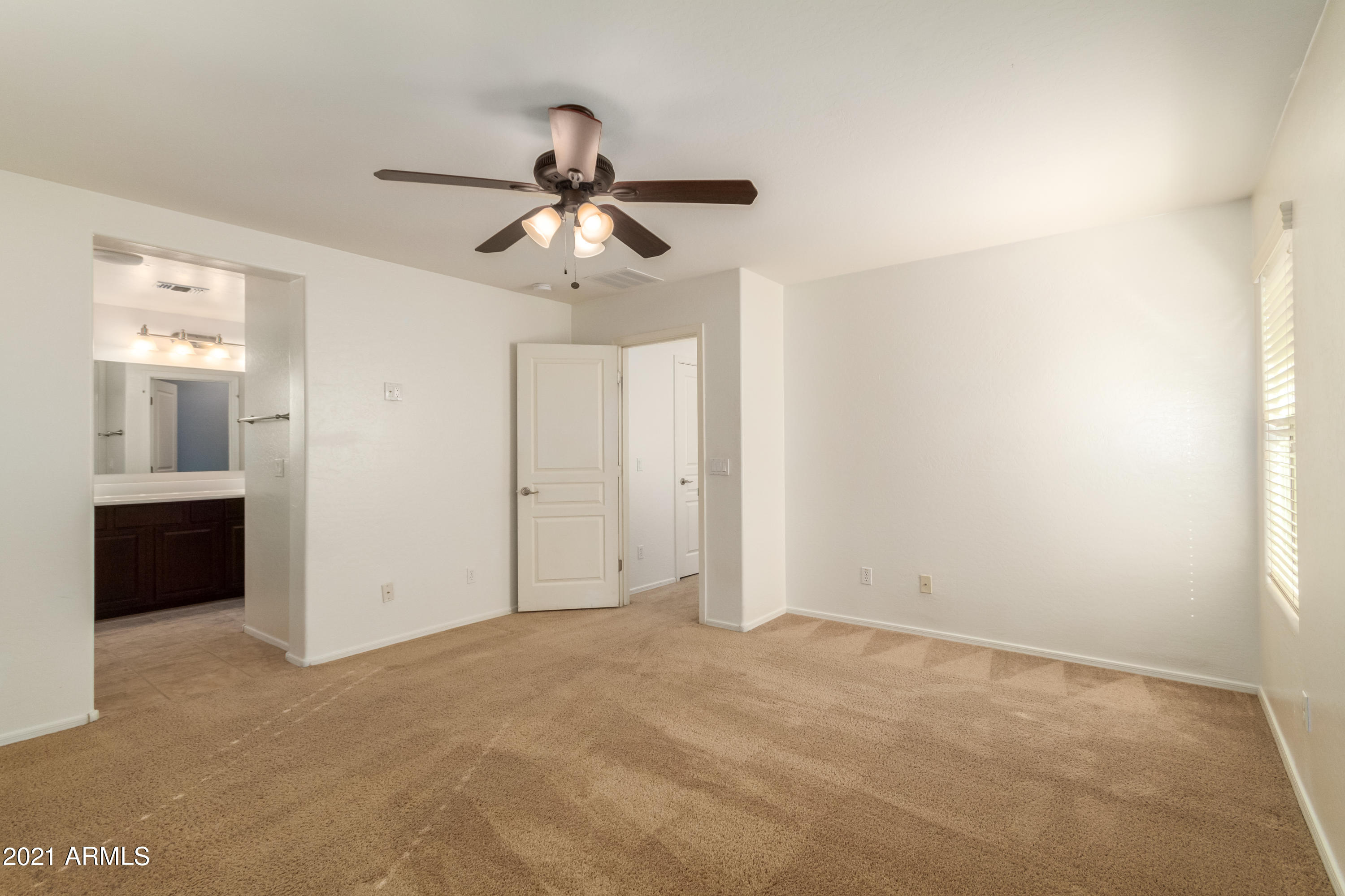 123 East Catclaw Street Gilbert, AZ 85296 - Photo 16 of 30 Catclaw-9