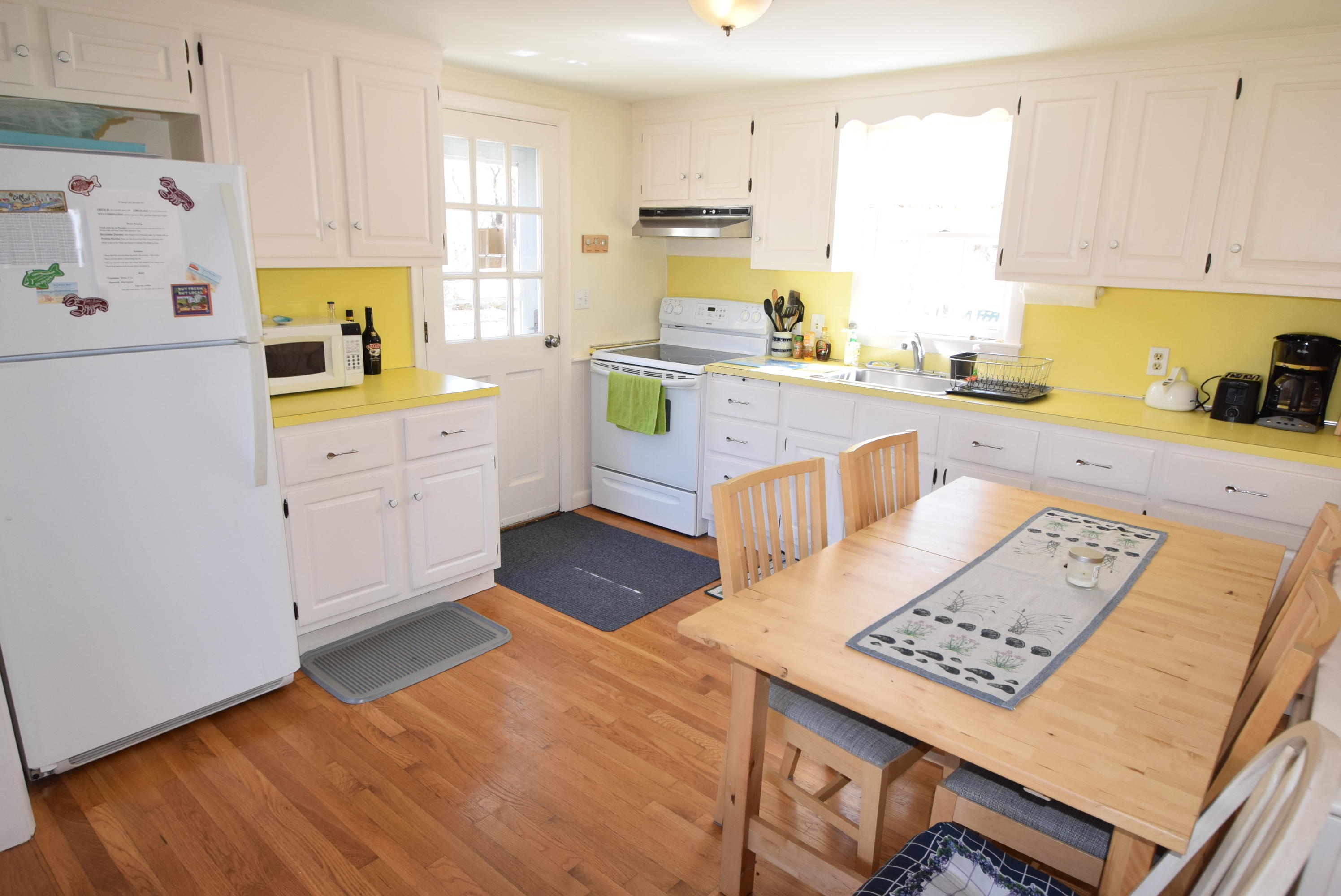 98 Spring Lane Brewster, MA 02631 - Photo 3 of 24 DSC_0046