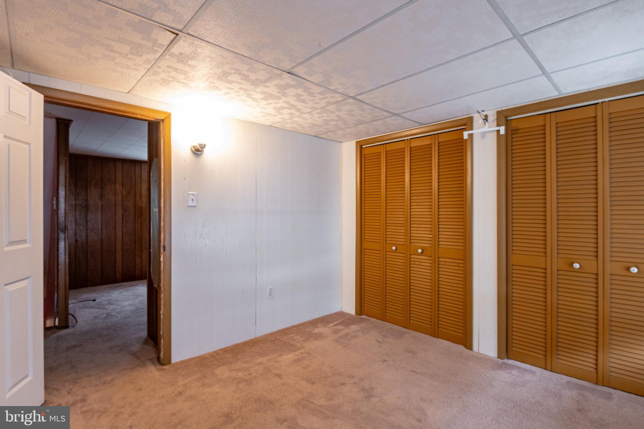 420 North 11th Street Reading, PA 19604 - Photo 14 of 20 wooden floor in an empty room