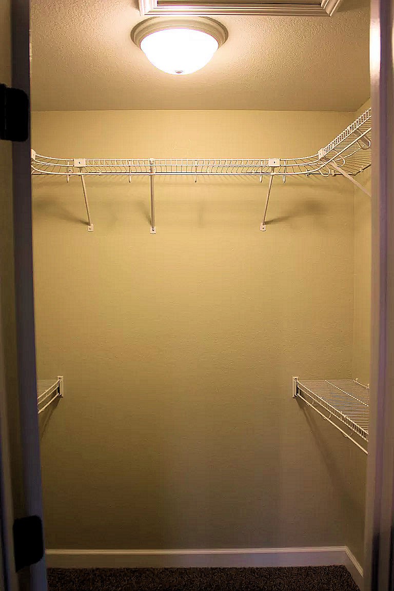 4555 Spring Valley Road Cumberland City, TN 37050 - Photo 15 of 31 Gallery Image 15
