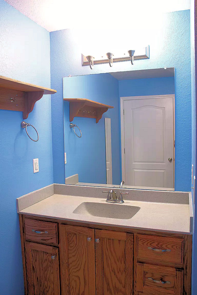 4555 Spring Valley Road Cumberland City, TN 37050 - Photo 17 of 31 Gallery Image 17