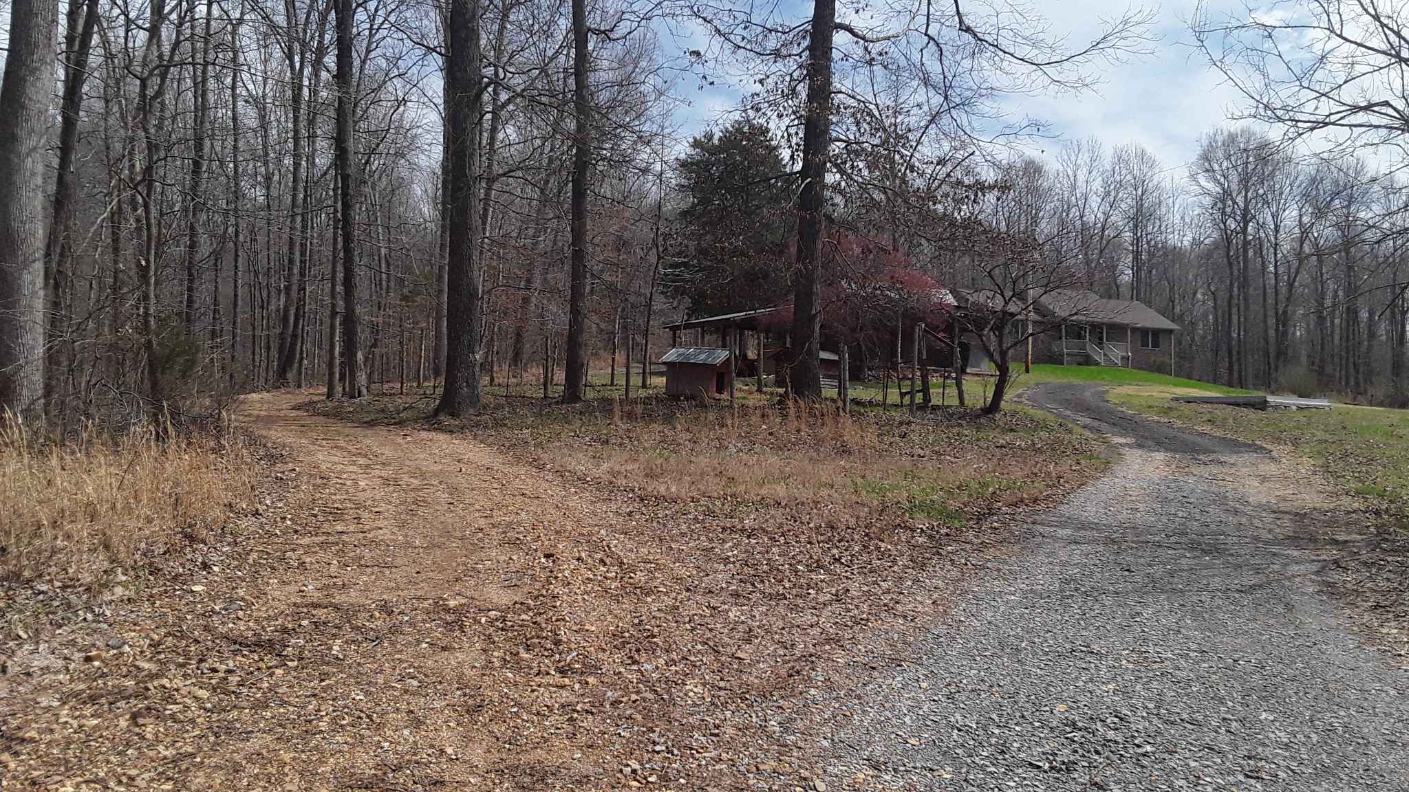 4555 Spring Valley Road Cumberland City, TN 37050 - Photo 27 of 31 Gallery Image 27