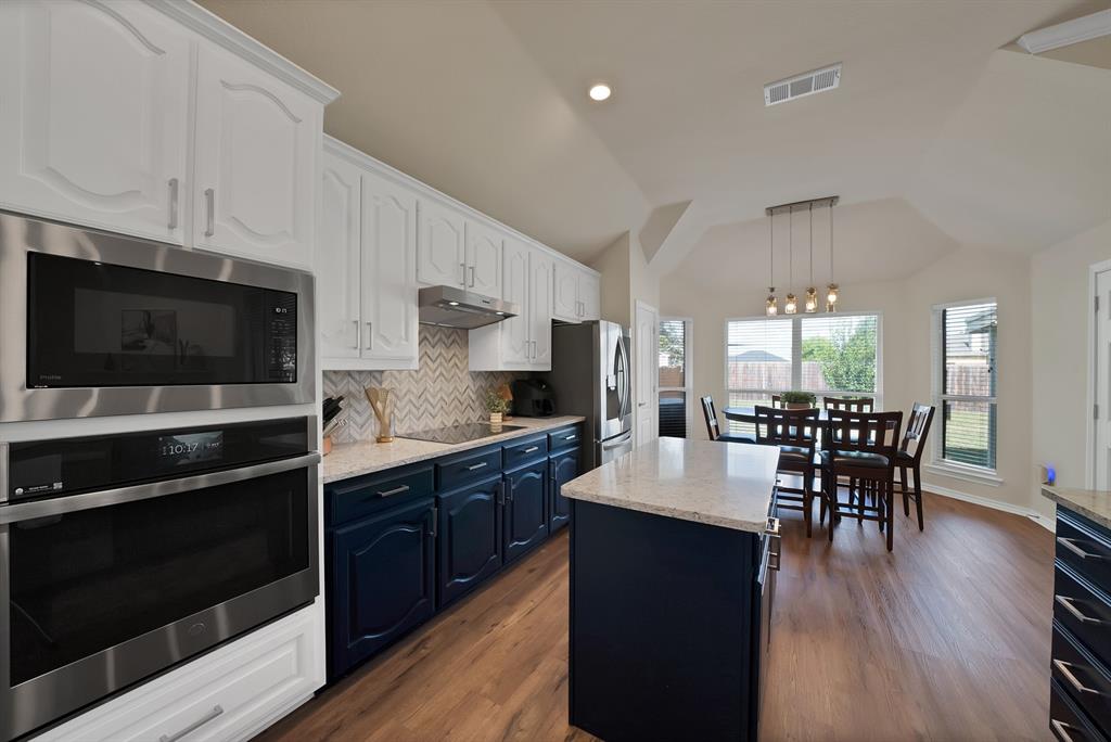 4677 Vespesian Lane Grand Prairie, TX 75052 - Photo 20 of 37