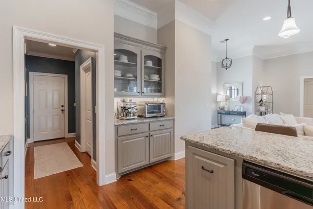 $2,850 | 2015 East Ridge Circle, Madison, MS 39110