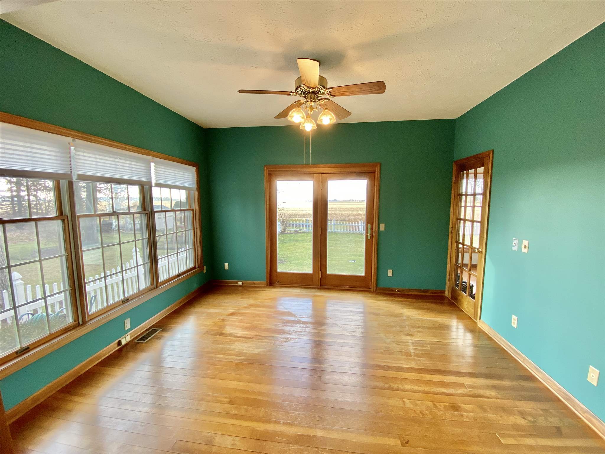972 South Prairiewood Drive Rochester, IN 46975 - Photo 11 of 36