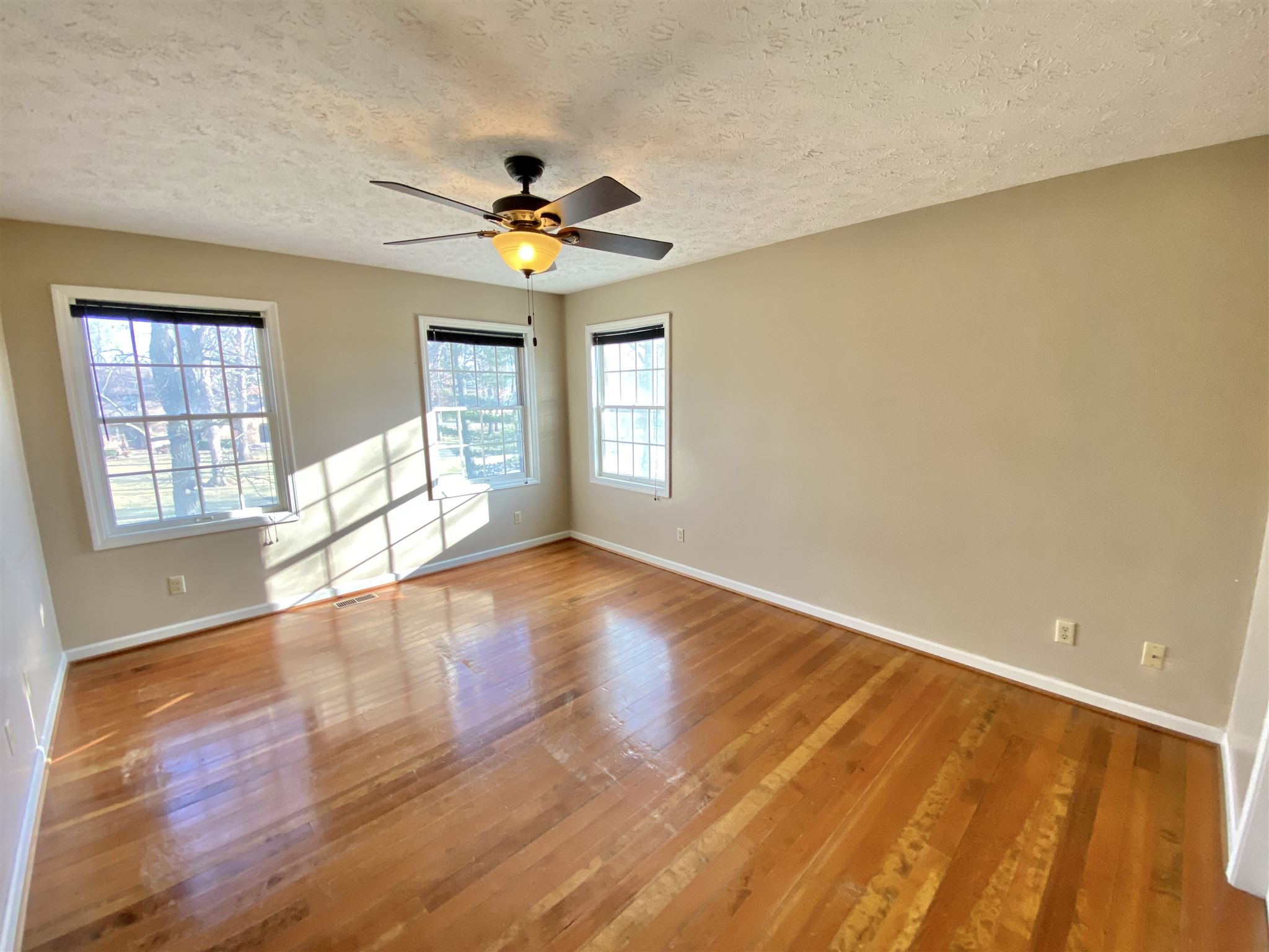 972 South Prairiewood Drive Rochester, IN 46975 - Photo 17 of 36