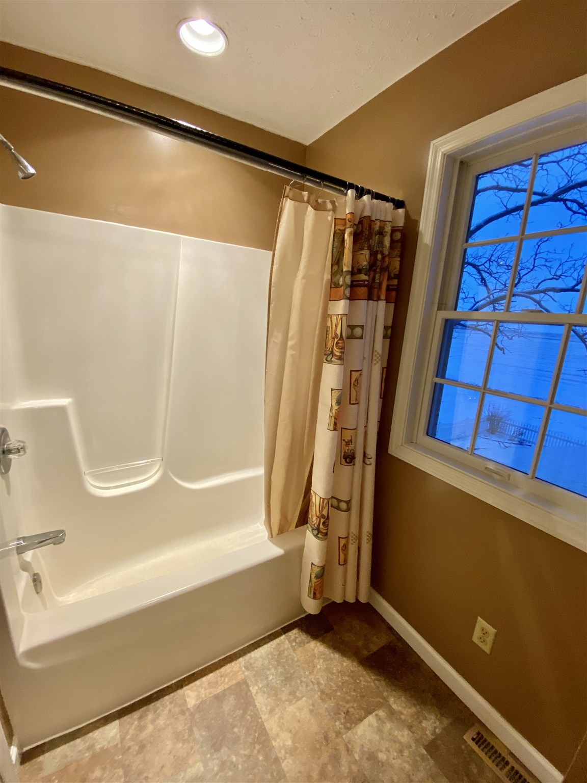 972 South Prairiewood Drive Rochester, IN 46975 - Photo 21 of 36