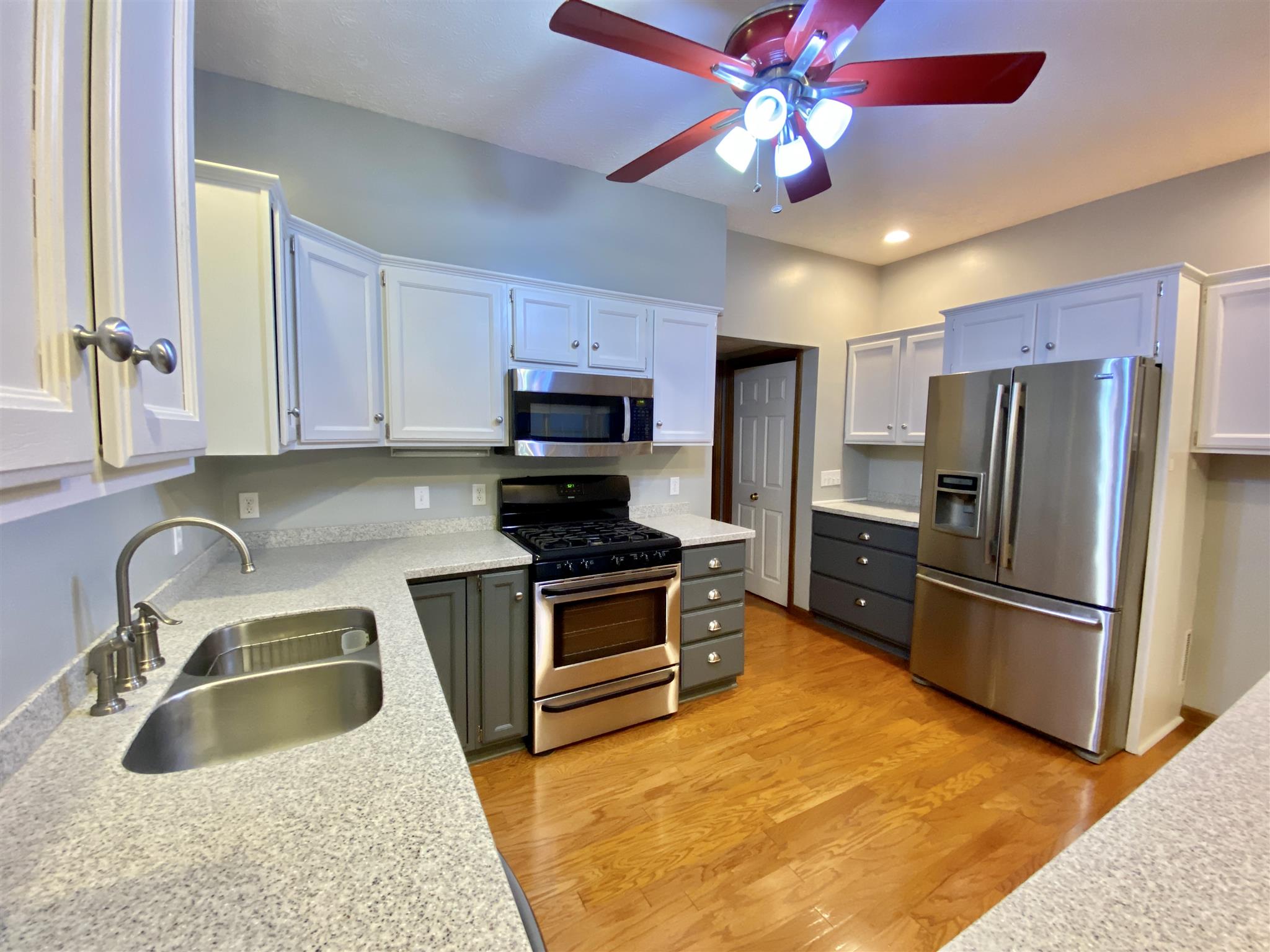 972 South Prairiewood Drive Rochester, IN 46975 - Photo 7 of 36