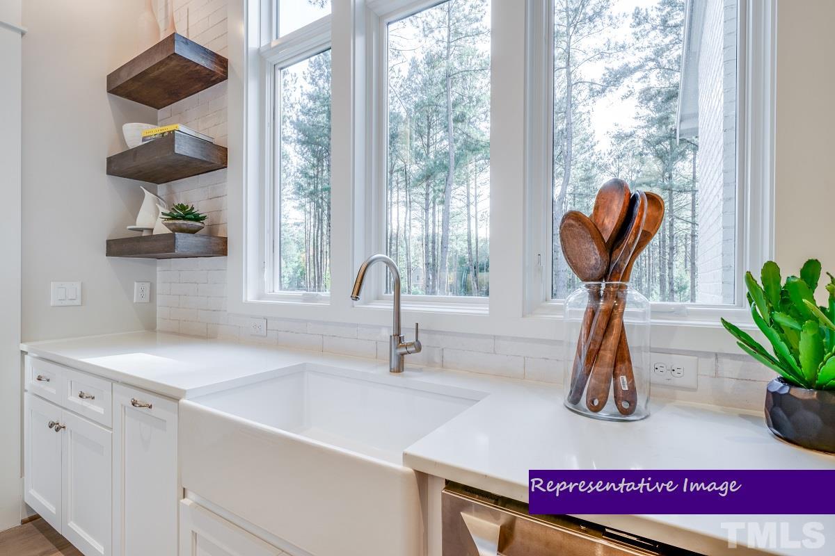 821 Shelley Road Raleigh, NC 27609 - Photo 5 of 20