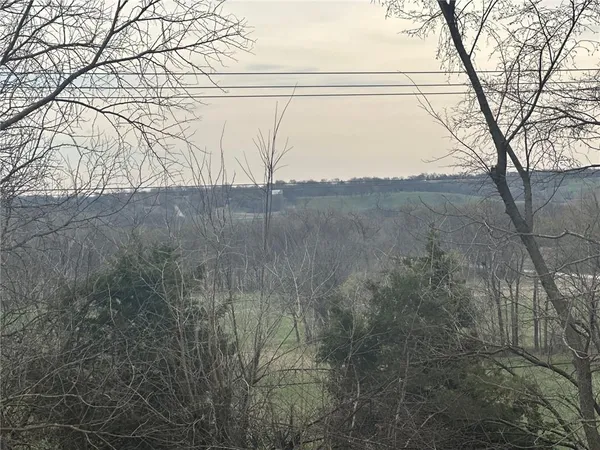 $499,950 | 30904 Pressonville Road, Paola, KS 66071