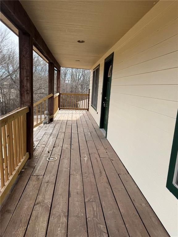 30904 Pressonville Road Paola, KS 66071 - Photo 4 of 33