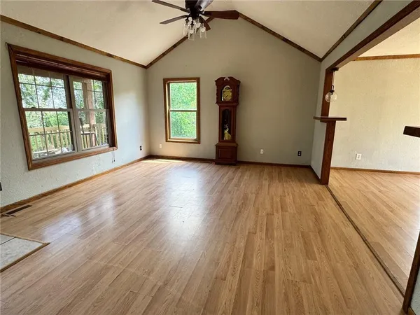 $499,950 | 30904 Pressonville Road, Paola, KS 66071