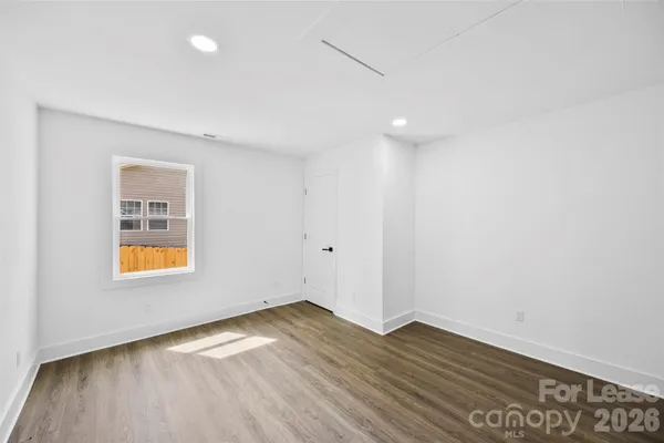 $2,000 | 2942 Reid Avenue, Charlotte, NC 28208