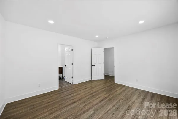 $2,000 | 2942 Reid Avenue, Charlotte, NC 28208