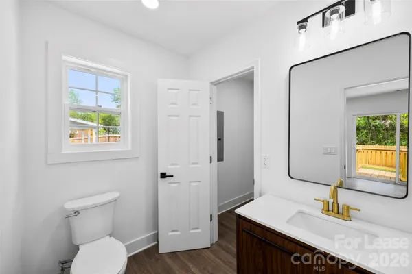 $2,000 | 2942 Reid Avenue, Charlotte, NC 28208