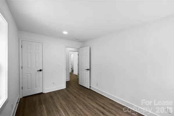 $2,000 | 2942 Reid Avenue, Charlotte, NC 28208