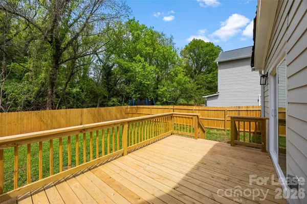 $2,000 | 2942 Reid Avenue, Charlotte, NC 28208