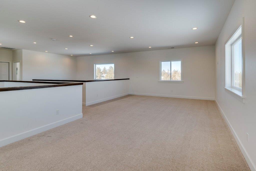 8962 Southwest Copley Road Powell Butte, OR 97753 - Photo 23 of 46 Enjoy all of this space