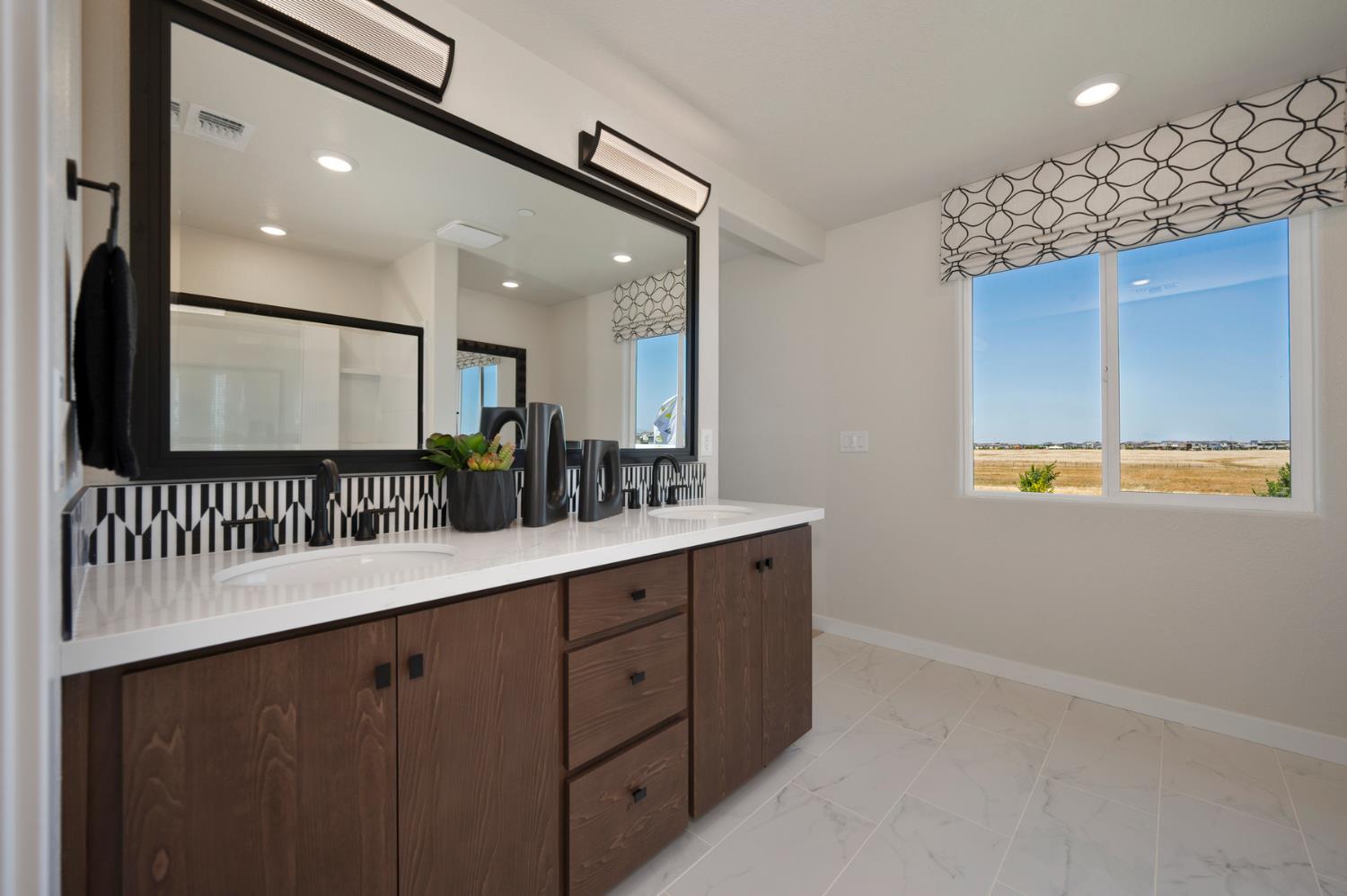 12072 Mircado Way Rancho Cordova, CA 95742 - Photo 35 of 59