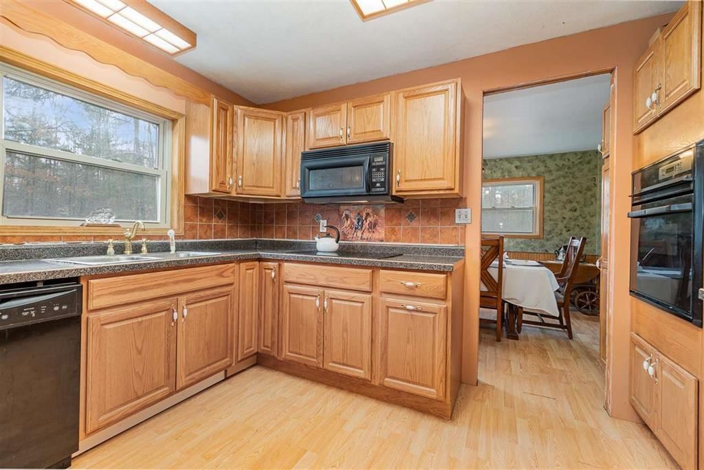 4273 Dundas Road Beaverton, MI 48612 - Photo 11 of 24