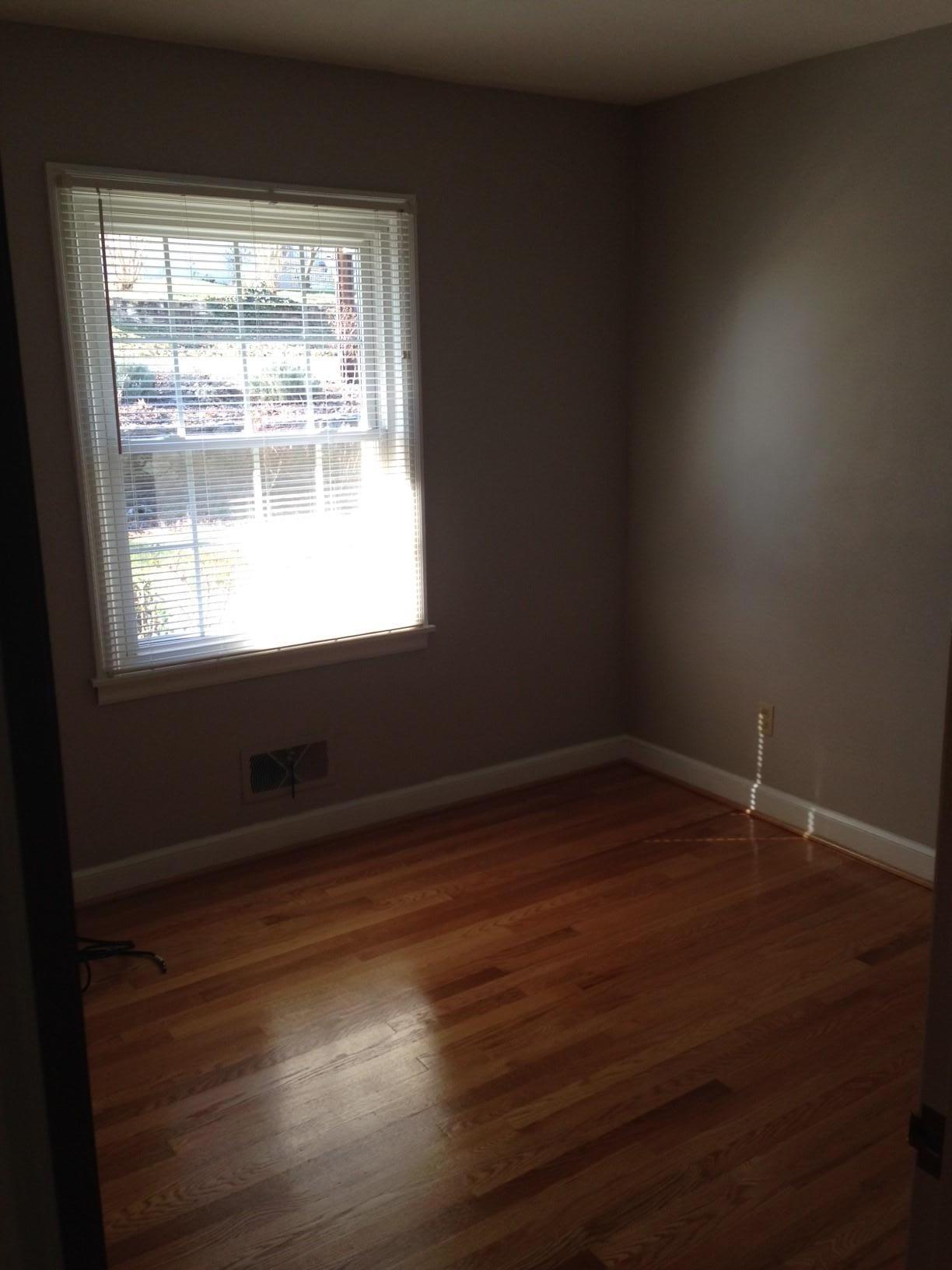 1075 Glenn Ridge Road Northwest Roanoke, VA 24017 - Photo 14 of 22 BR