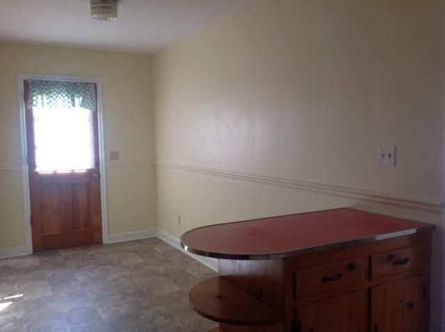 1075 Glenn Ridge Road Northwest Roanoke, VA 24017 - Photo 7 of 22 3