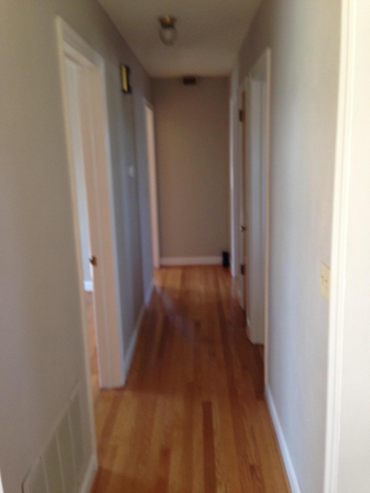 1075 Glenn Ridge Road Northwest Roanoke, VA 24017 - Photo 8 of 22 Hallway