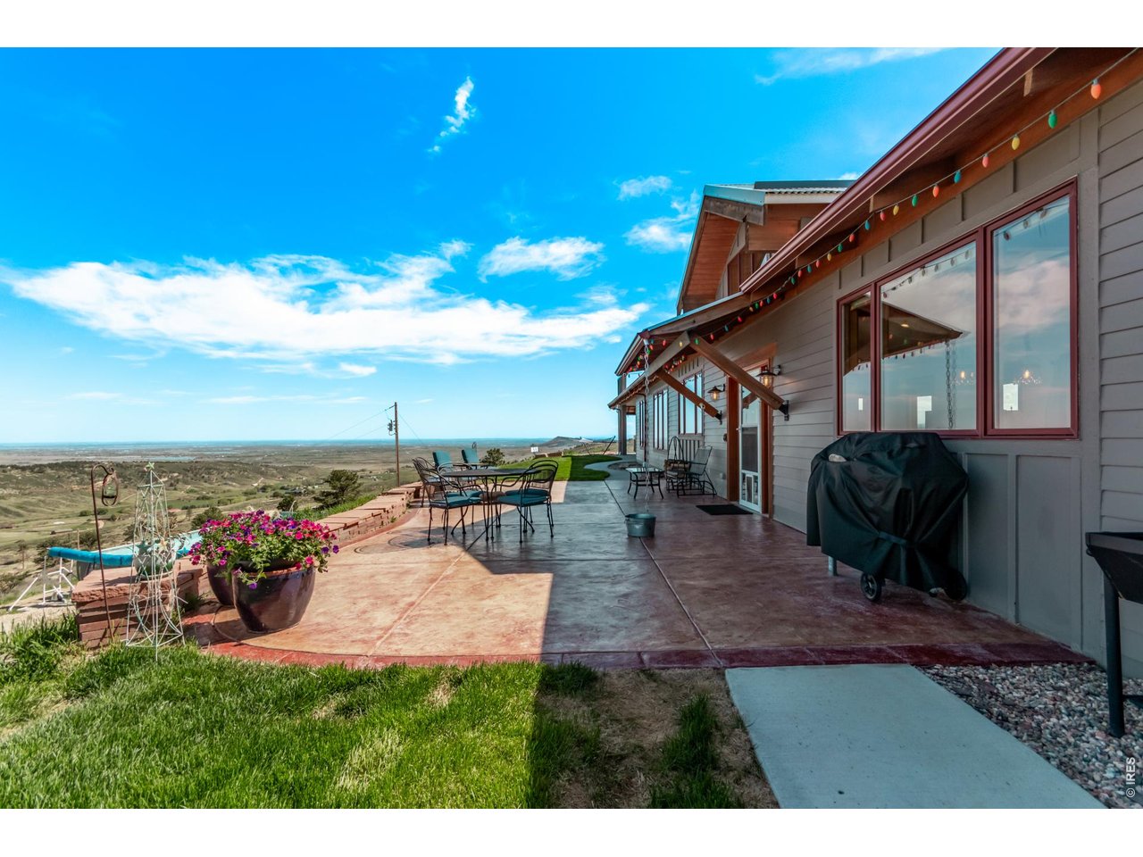 399 Northview Road Berthoud, CO 80513 - Photo 4 of 39