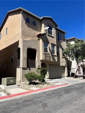 $1,895 | 10261 Ladybug Bend Street, Las Vegas, NV 89183