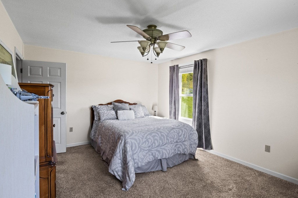 75 Easy Street Rosedale, VA 24280 - Photo 28 of 64 Gallery Image 28