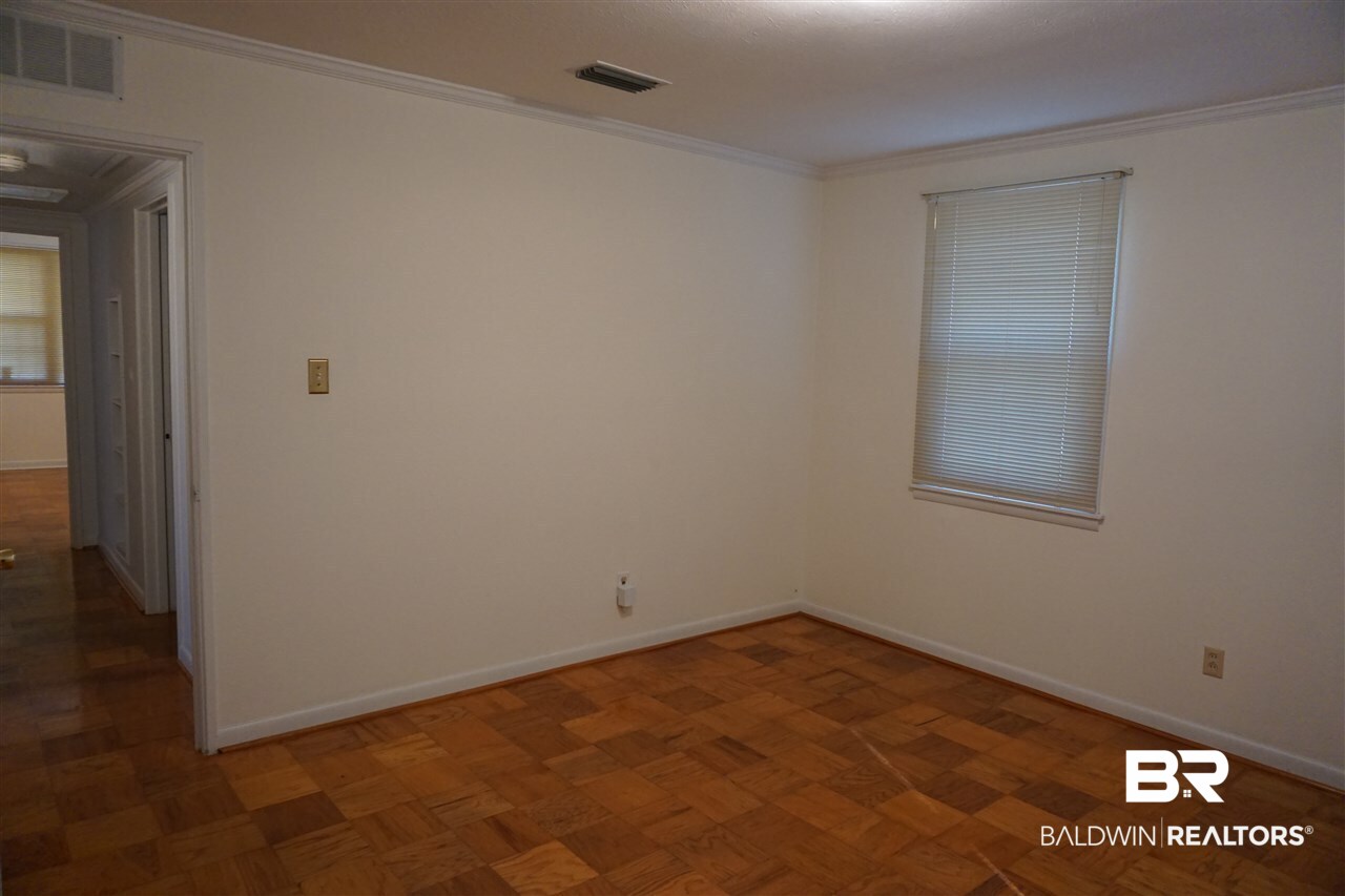 4153 La Rose Court Mobile, AL 36609 - Photo 11 of 26