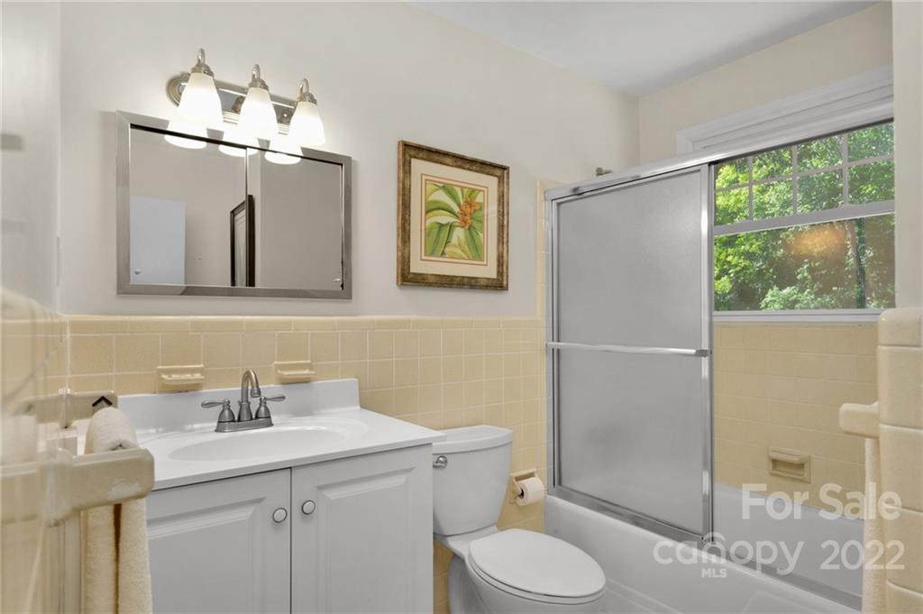 3100 Spring Valley Road Charlotte, NC 28210 - Photo 15 of 20 Gallery Image 15