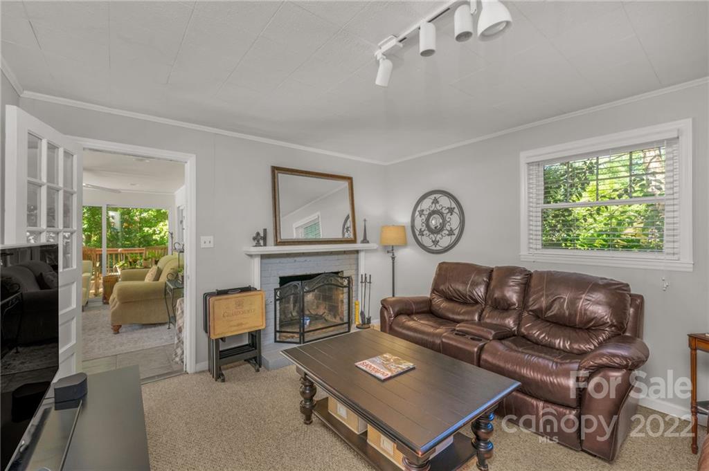3100 Spring Valley Road Charlotte, NC 28210 - Photo 16 of 20 Gallery Image 16