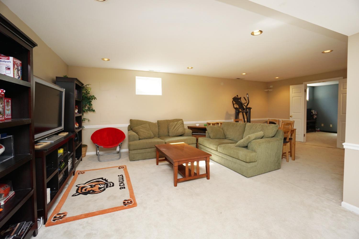 4782 Pewter Road Cincinnati, OH 45244 - Photo 32 of 42 Gallery Image 32