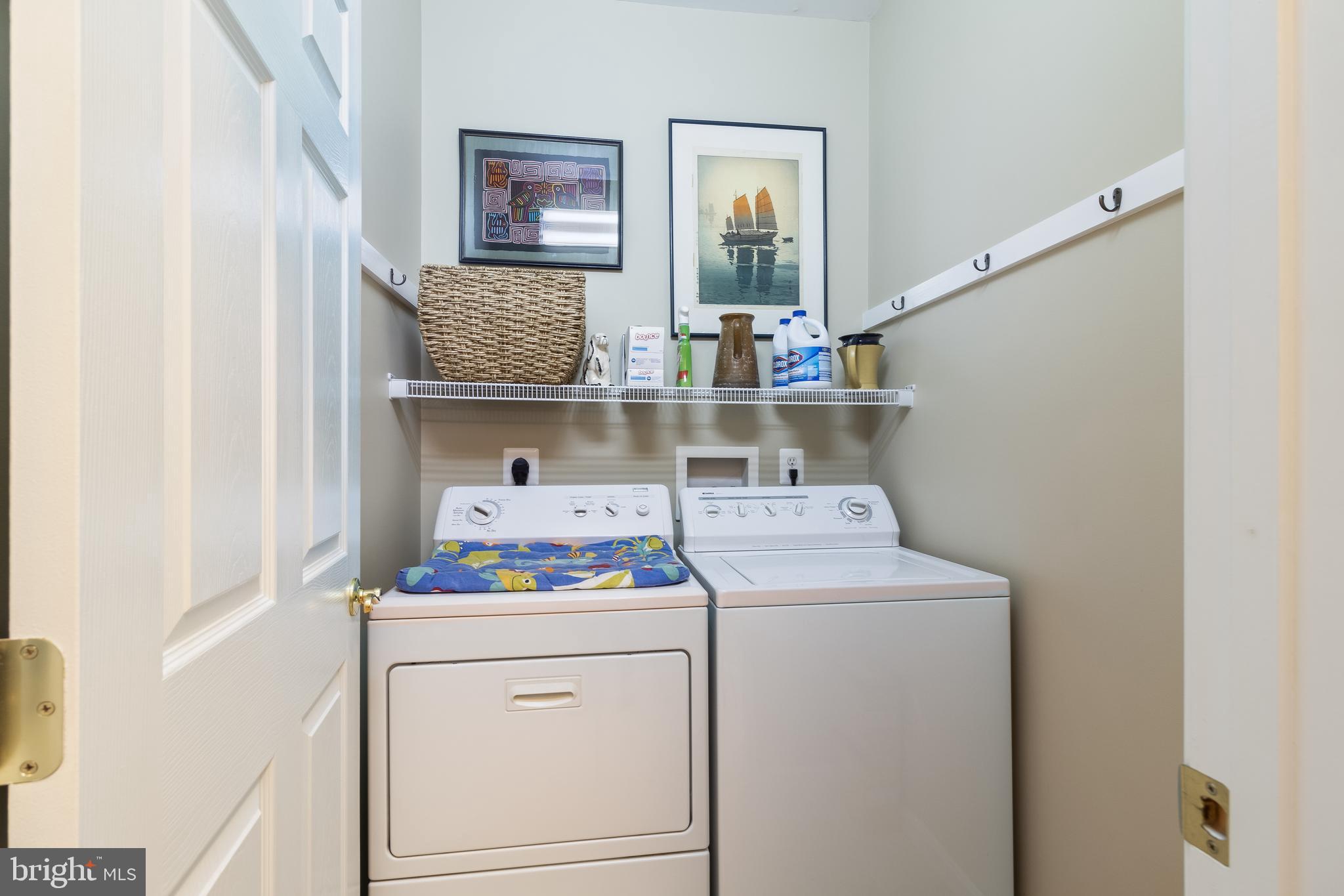 1725 Tacoma Road Edgewater, MD 21037 - Photo 31 of 36 Upstairs laundry
