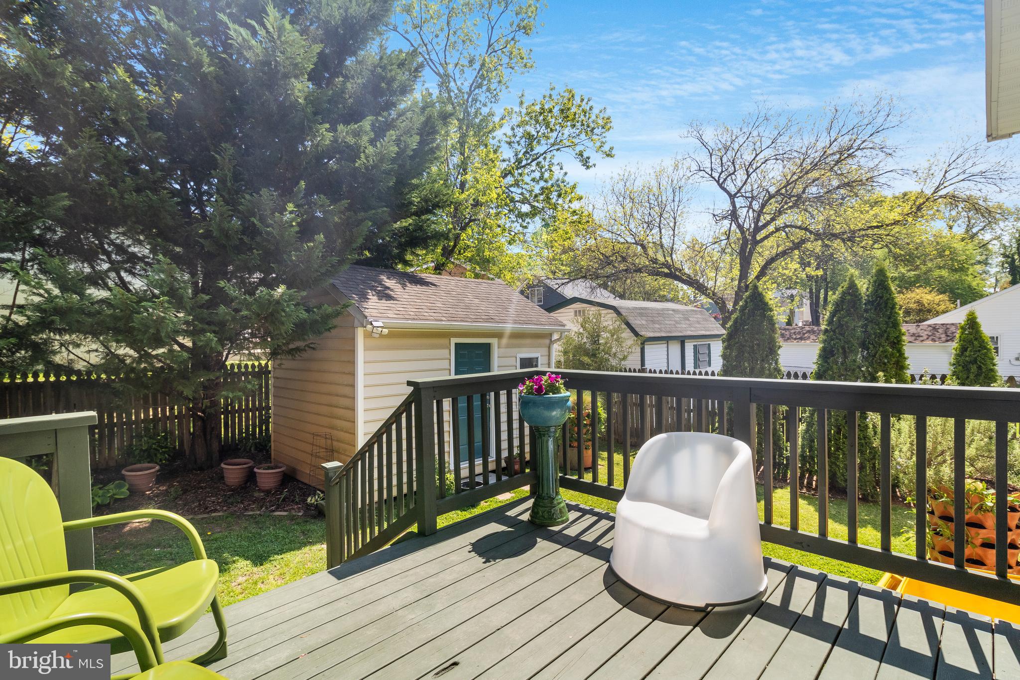 1725 Tacoma Road Edgewater, MD 21037 - Photo 10 of 36 Rear deck